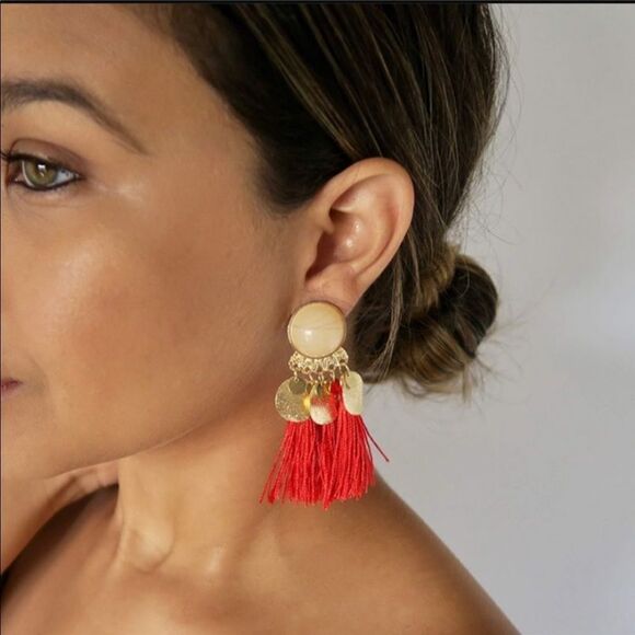 ✨2xHP✨Bohemia Gold Colin Tassel Earrings✨ - Picture 1 of 4